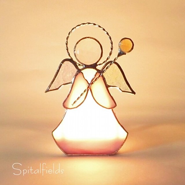 天使のキャンドルホルダー